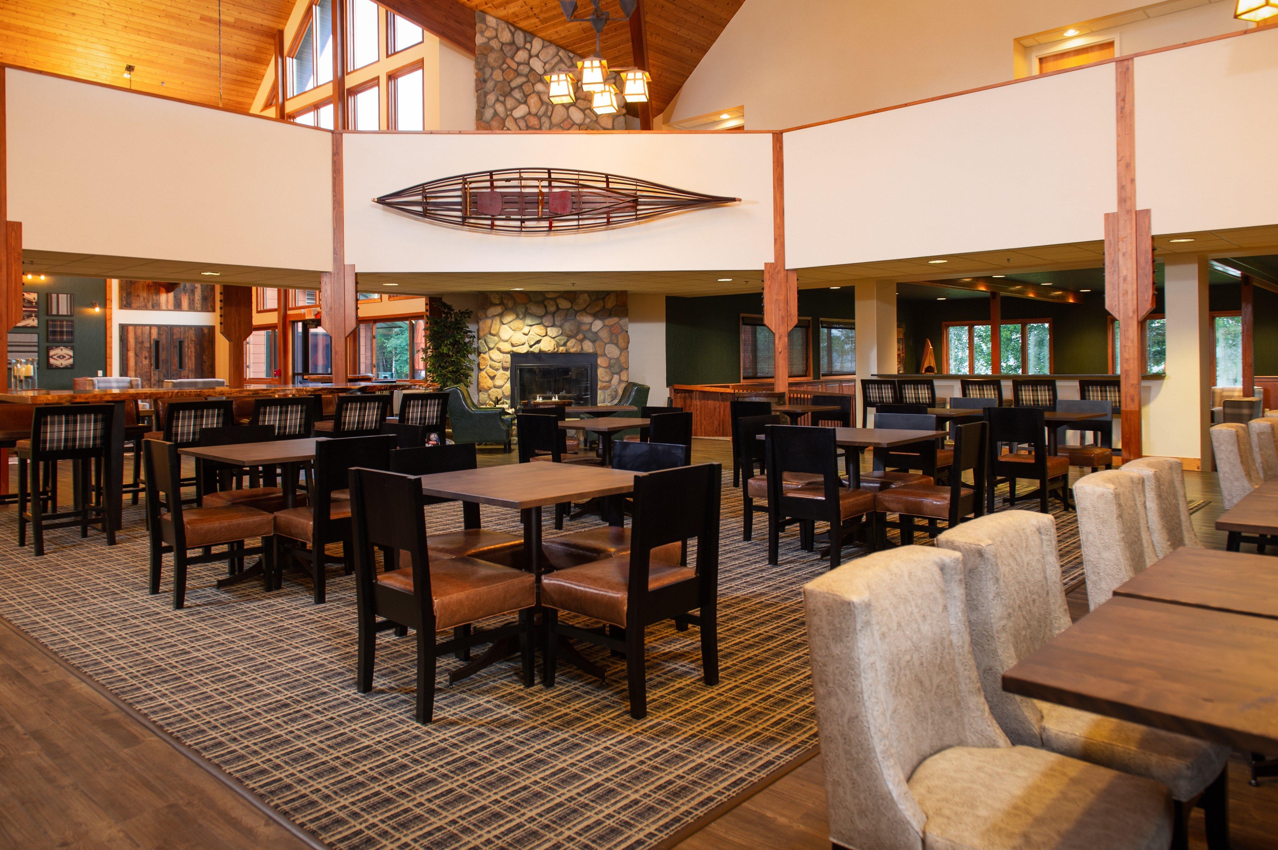 Holiday Inn Express & Suites Hayward By Ihg Exterior photo